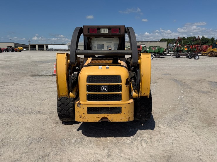 2004-john-deere-280-image-19