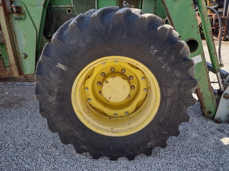 john-deere-7210-image-30