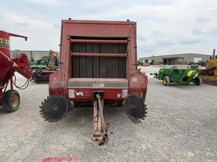 case-ih-8460-image-2