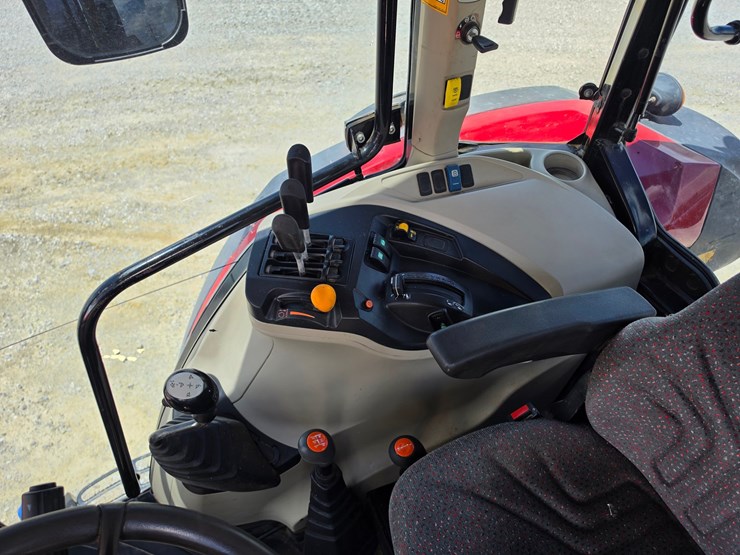 2021-massey-ferguson-6713-image-19