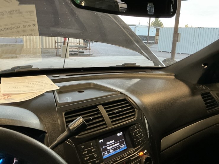 2018-ford-explorer-image-17