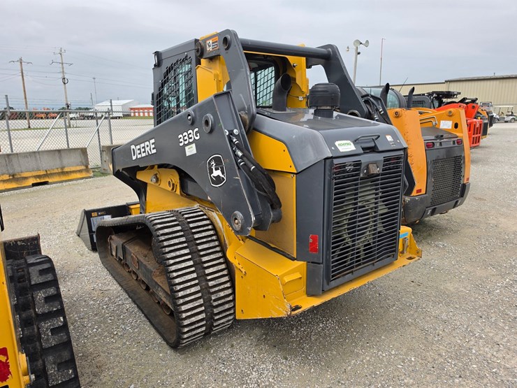 2018-deere-333g-image-16