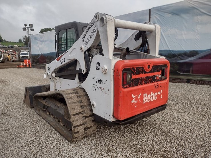 bobcat-t740-image-34