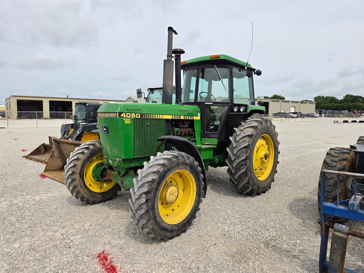 1988-john-deere-4050-image-1