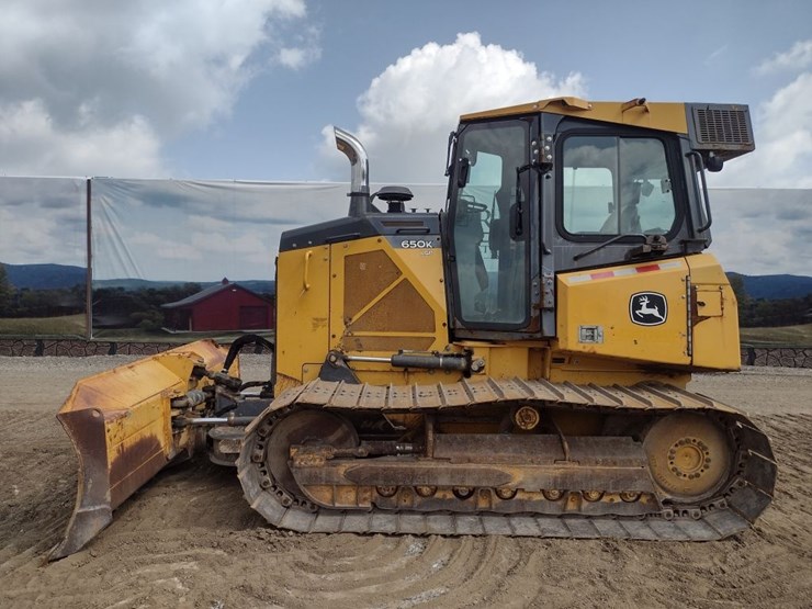 deere-650k-lgp-image-1
