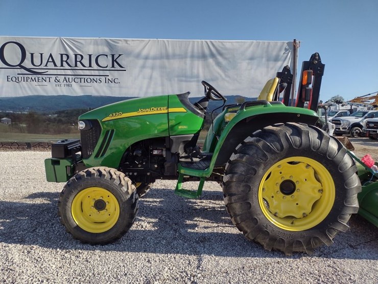john-deere-4320-image-1