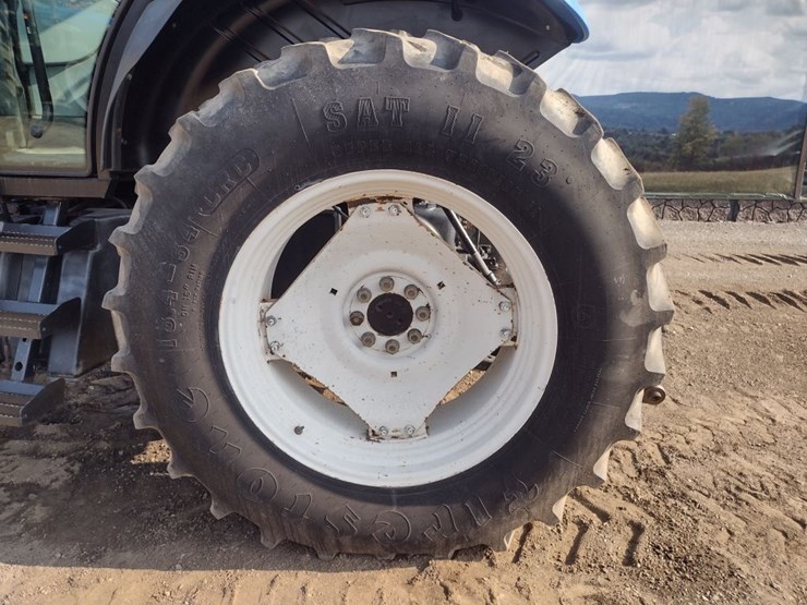 new-holland-ts6020-image-17