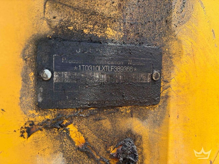 2020-deere-310l-image-41