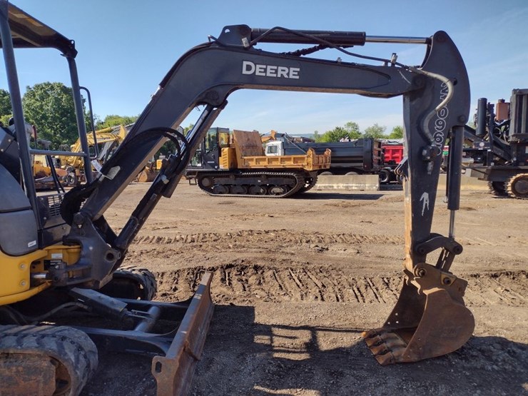 deere-35g-image-26