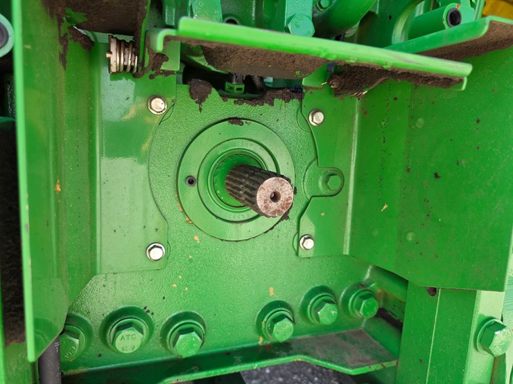 2013-john-deere-7260r-image-18