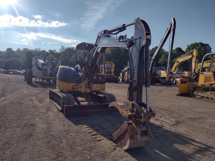 deere-50d-image-38