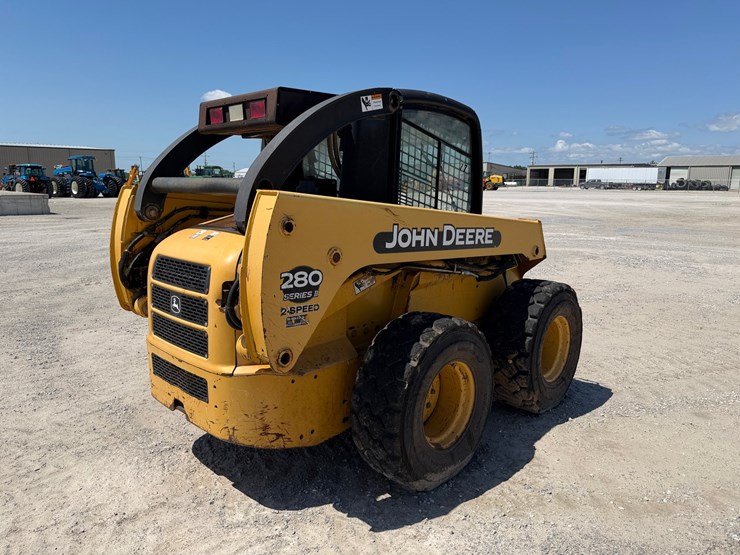 2004-john-deere-280-image-21