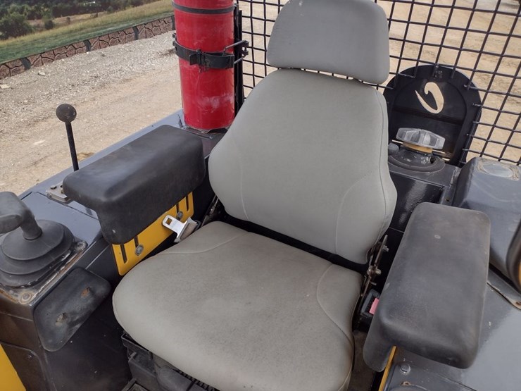 deere-450j-lgp-image-11