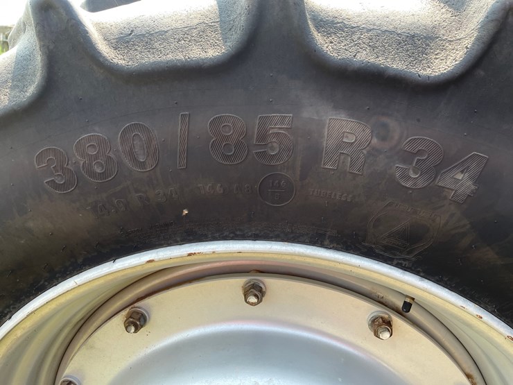 #1254-•-case-ih-185-puma-tractor-(second-owner)-image-9