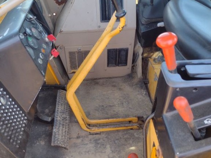 deere-550g-lt-image-12