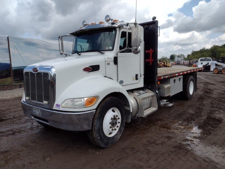 peterbilt-337-image-32