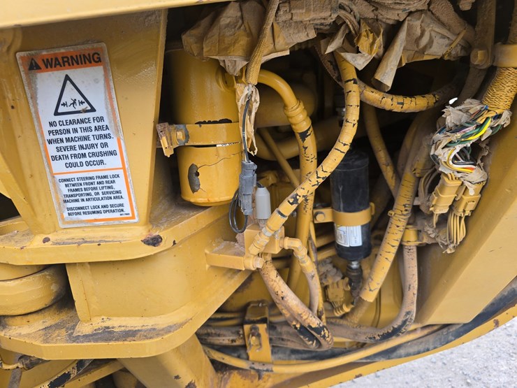 2007-caterpillar-12h-image-72