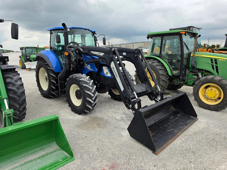 2017-new-holland-t5.110-image-1