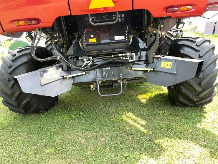2018-case-ih-7240-image-49