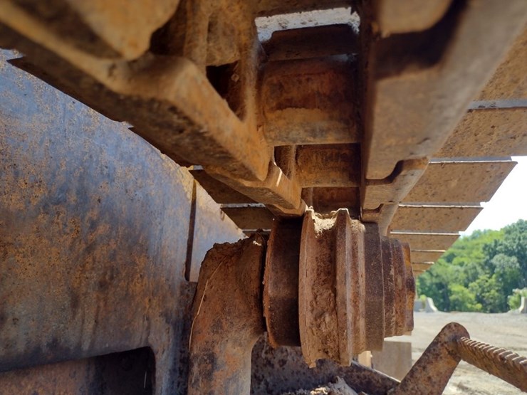 deere-550g-lt-image-16
