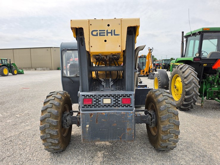 2016-gehl-rs8-42-image-14