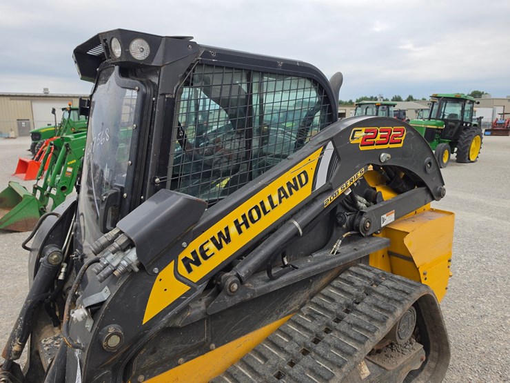2022-new-holland-c232-image-13
