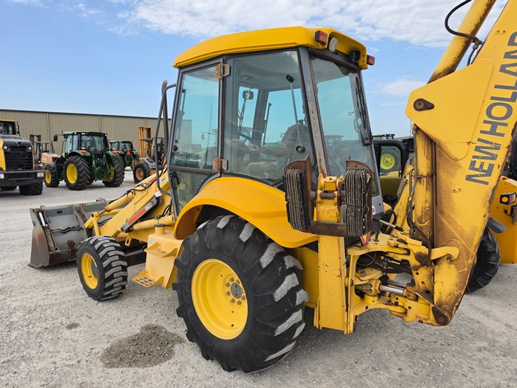 2001-new-holland-lb75-image-14