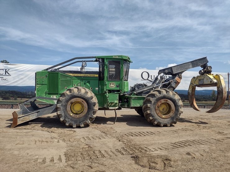 deere-748l-ii-image-1