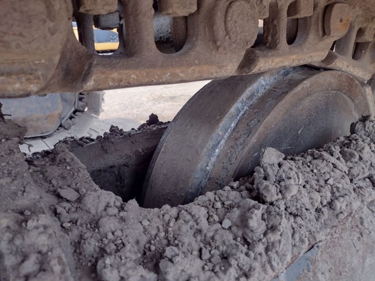 komatsu-pc360-lci-11-image-30