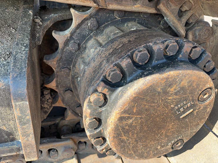 2015-caterpillar-326fl-image-23