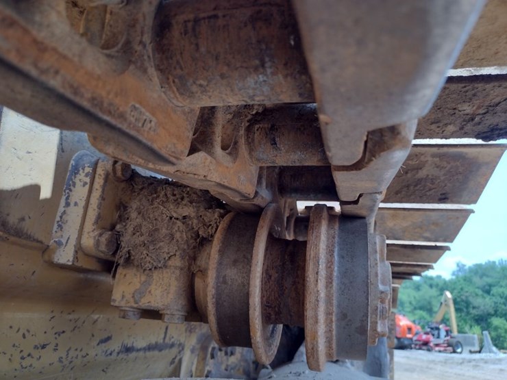 caterpillar-953c-image-19
