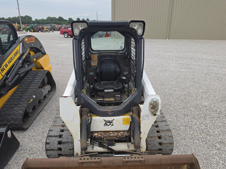 2022-bobcat-t550-image-7