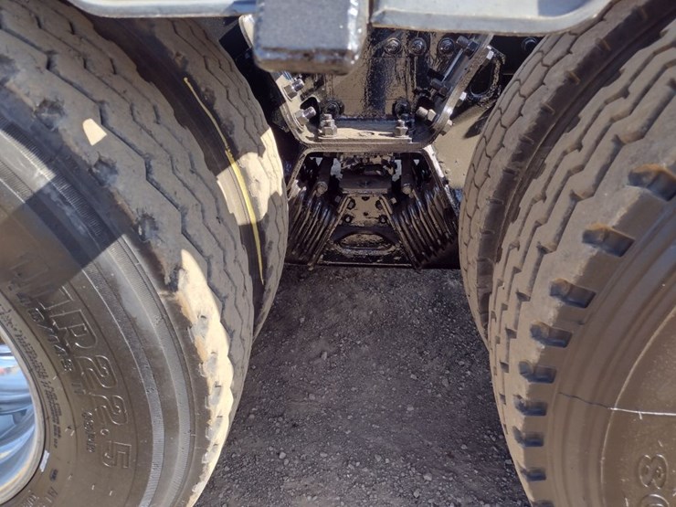 kenworth-t880-image-16