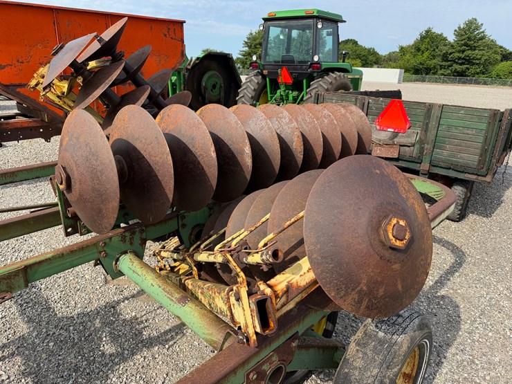 john-deere-210-image-4