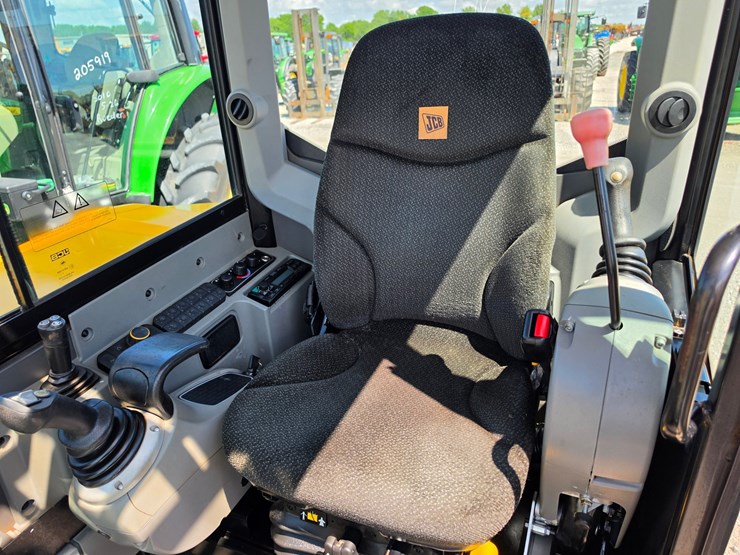 2022-jcb-50z-1-image-8