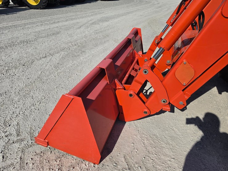 2019-kubota-m7-172-image-6