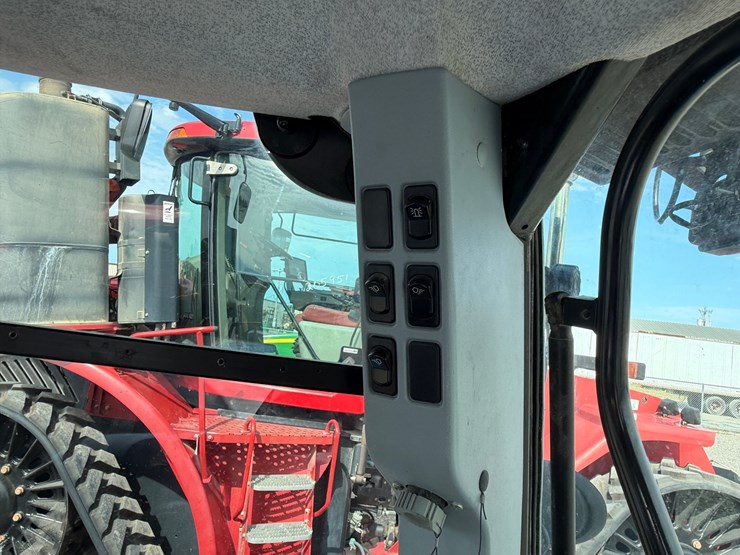 2014-new-holland-t6.165-image-22