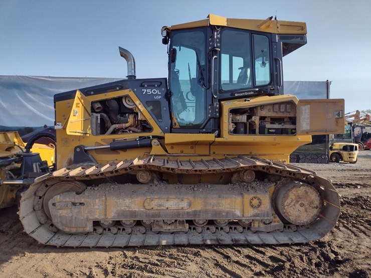 deere-750l-lgp-image-16