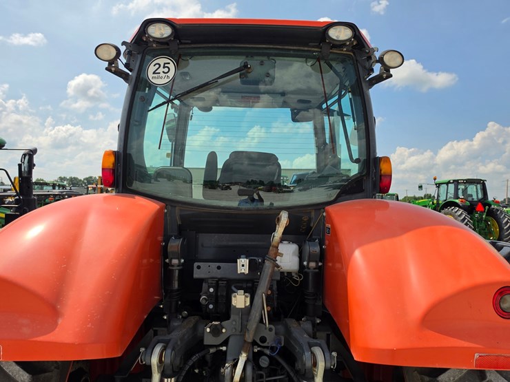 2020-kubota-m7-132-image-13