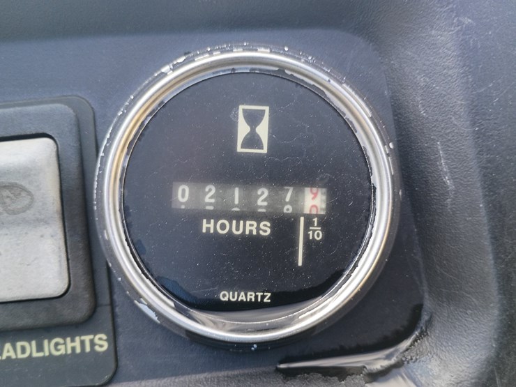 2000-john-deere-gator-image-24