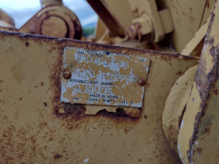caterpillar-939c-image-23
