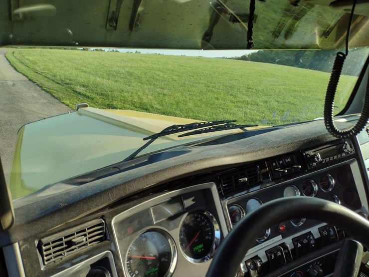 kenworth-w900-image-20