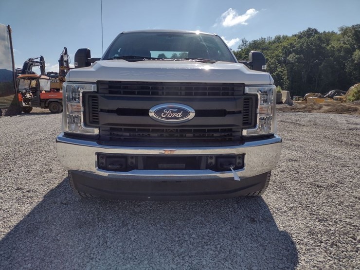 ford-f250-image-2