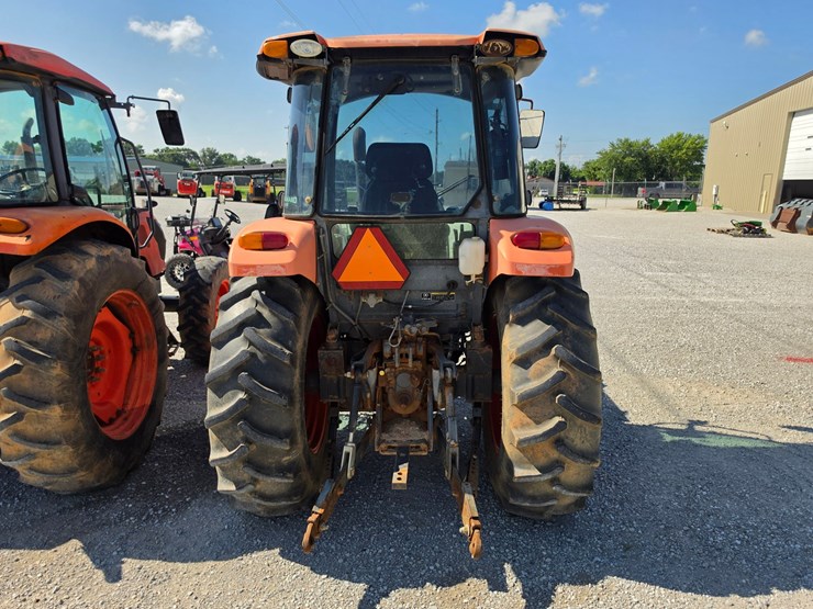 2016-kubota-m7060-image-25