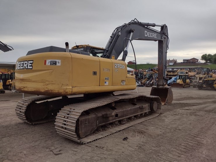 deere-270d-lc-image-29