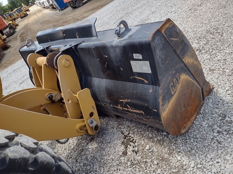 caterpillar-910m-image-25