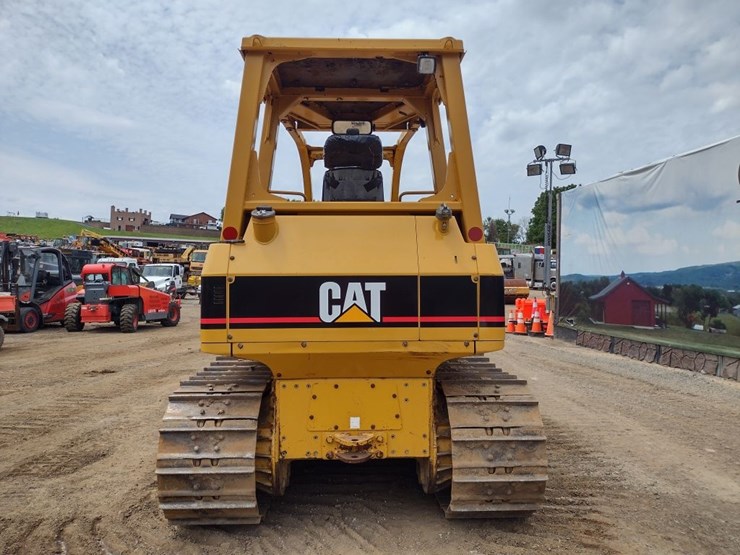 caterpillar-d5g-xl-image-4