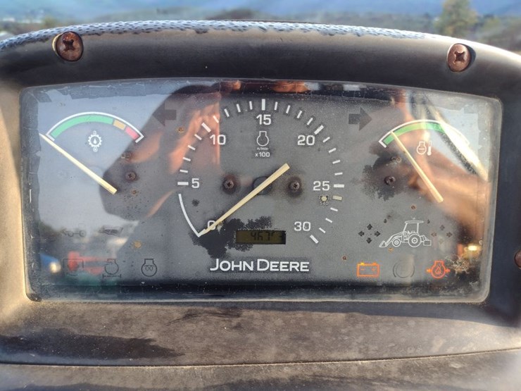 john-deere-110-image-7