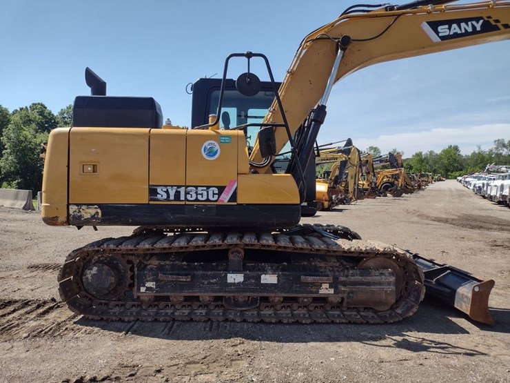 sany-sy135c-image-30