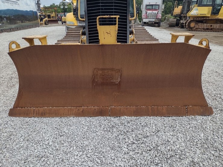 caterpillar-d1-image-21